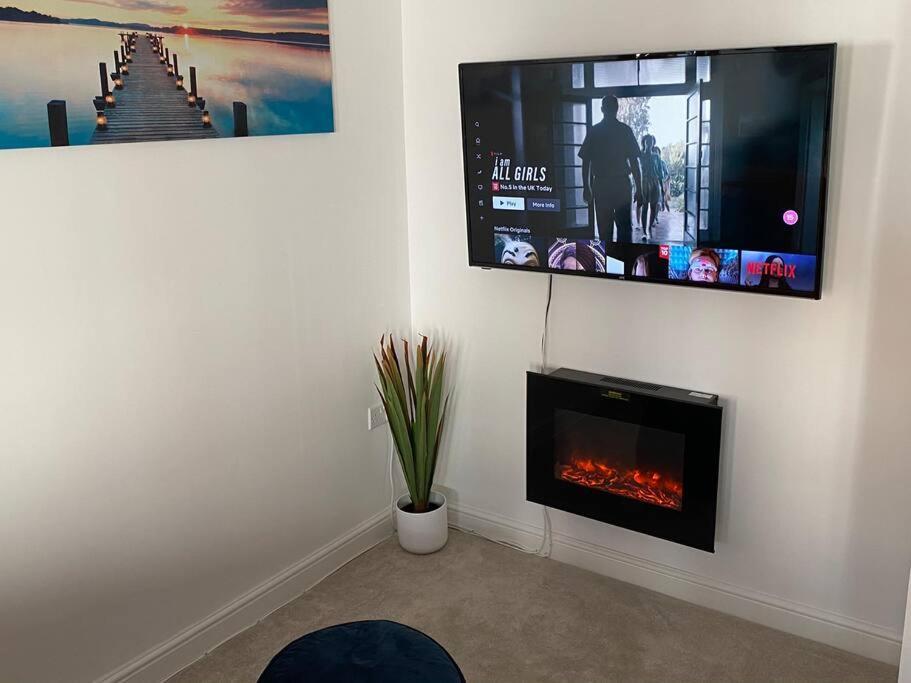 Luxury Modern 1Bed Sea View Apartment Rhôs-on-Sea 外观 照片
