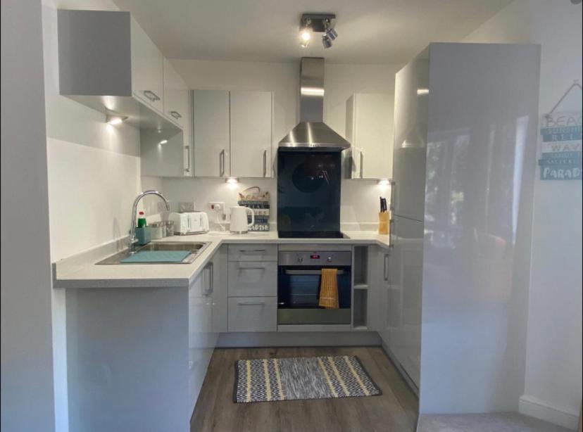 Luxury Modern 1Bed Sea View Apartment Rhôs-on-Sea 外观 照片