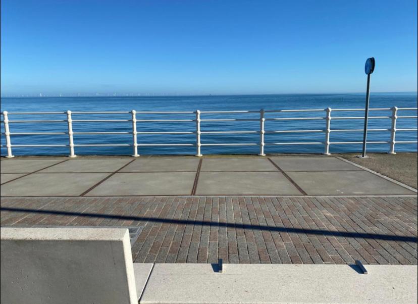 Luxury Modern 1Bed Sea View Apartment Rhôs-on-Sea 外观 照片